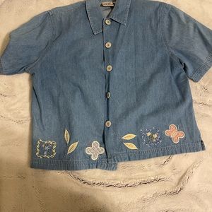 BLUE SHIRT WITH FLOWERS